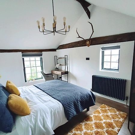 Stansted Airport Cottage Бишъпс Стортфорд Екстериор снимка