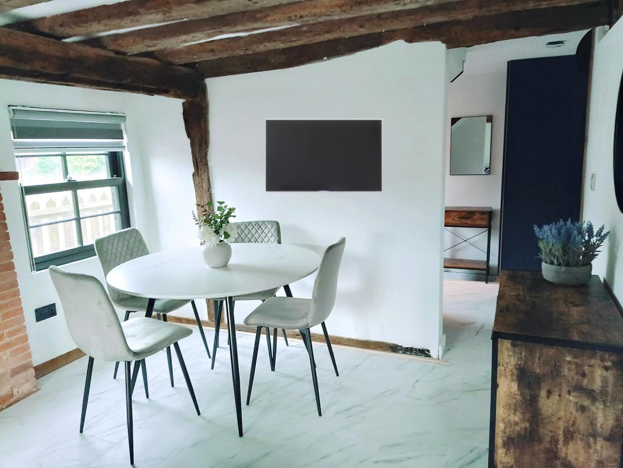 Stansted Airport Cottage Бишъпс Стортфорд Екстериор снимка