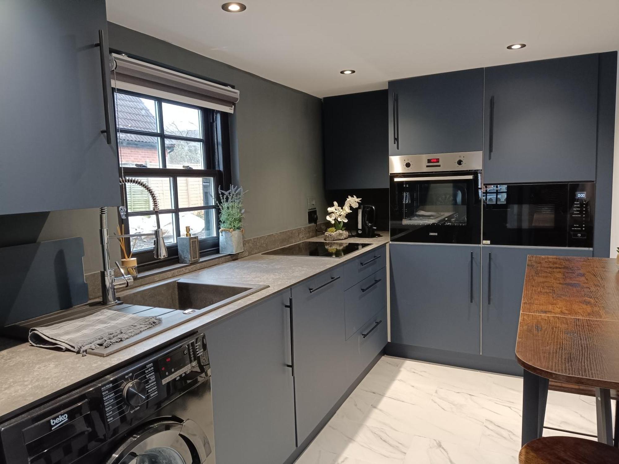 Stansted Airport Cottage Бишъпс Стортфорд Екстериор снимка